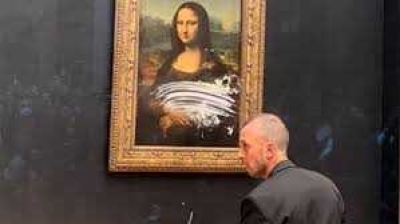 Лувр рассматривает возможность перемещения Моны Лизы в отдельную комнату для прекращения &quot;общественного разочарования&quot;